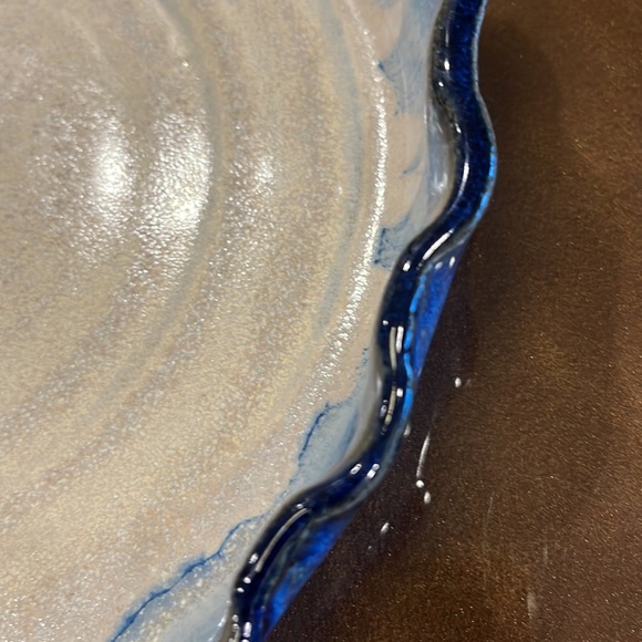 Pigeon River Pottery Pie Plate Signed Blue Cream Oven Safe Excellent Condition - Picture 5 of 13